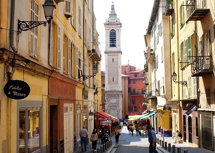 Apartmá s manželskou postelí velikosti queen
